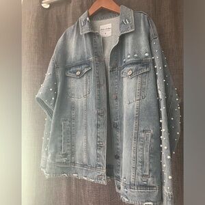 Chelsea DeBoer By Lily+ Lottie Denim Jacket